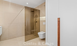 Apartamento de 3 dormitorios listo para entrar a vivir en un complejo en primera línea de golf en Nueva Andalucía, Marbella 782271 