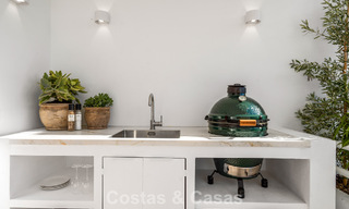 Apartamento de 3 dormitorios listo para entrar a vivir en un complejo en primera línea de golf en Nueva Andalucía, Marbella 782275 