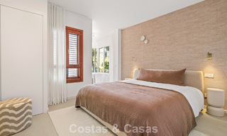 Apartamento de 3 dormitorios listo para entrar a vivir en un complejo en primera línea de golf en Nueva Andalucía, Marbella 782277 