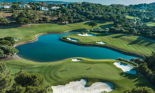 Nueva villa de lujo de alta gama con vistas al golf y al mar en venta en La Reserva Club, Sotogrande, Costa del Sol 782021 