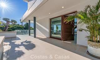 Villa lista para entrar a vivir con vistas al mar, en venta en una tranquila zona residencial de Benalmádena, Costa del Sol. 782319 
