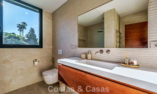 Villa lista para entrar a vivir con vistas al mar, en venta en una tranquila zona residencial de Benalmádena, Costa del Sol. 782336 