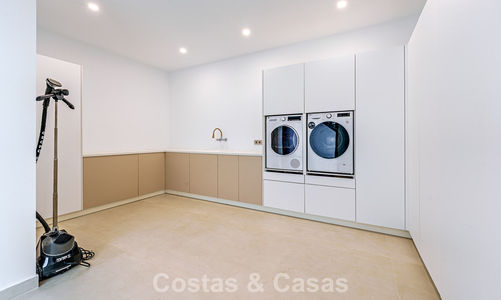 Villa lista para entrar a vivir con vistas al mar, en venta en una tranquila zona residencial de Benalmádena, Costa del Sol. 782340