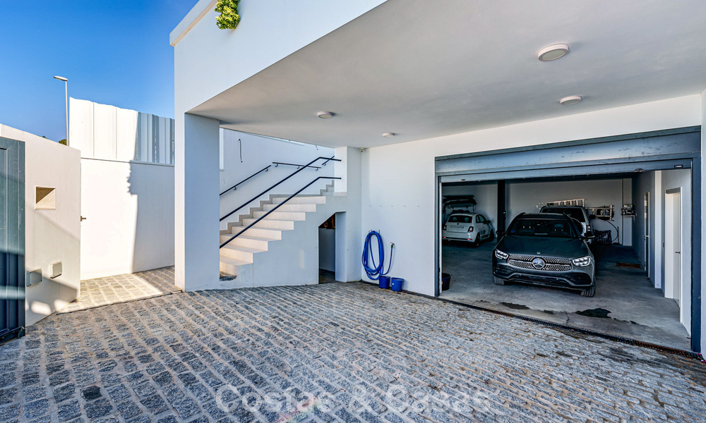 Villa lista para entrar a vivir con vistas al mar, en venta en una tranquila zona residencial de Benalmádena, Costa del Sol. 782354