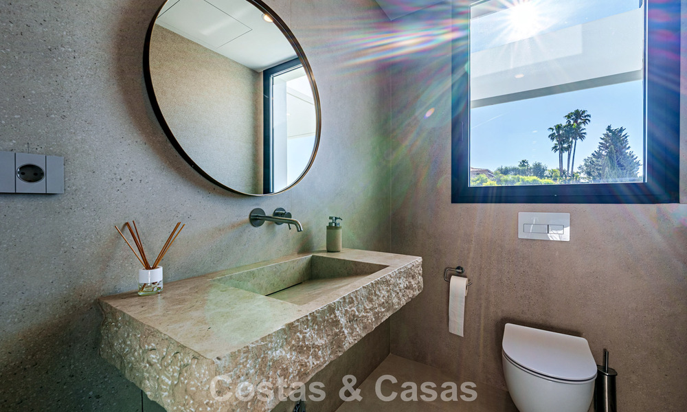 Villa lista para entrar a vivir con vistas al mar, en venta en una tranquila zona residencial de Benalmádena, Costa del Sol. 782356