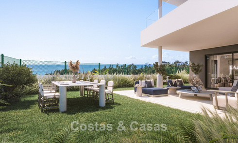 Apartamentos contemporáneos de nueva construcción con impresionantes vistas al mar en venta cerca del centro de Estepona 783355