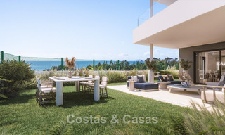 Apartamentos contemporáneos de nueva construcción con impresionantes vistas al mar en venta cerca del centro de Estepona 783355 