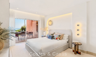 Apartamento reformado de alta calidad y vistas abiertas al mar en venta, en primera línea de playa entre Marbella y Estepona 783424 