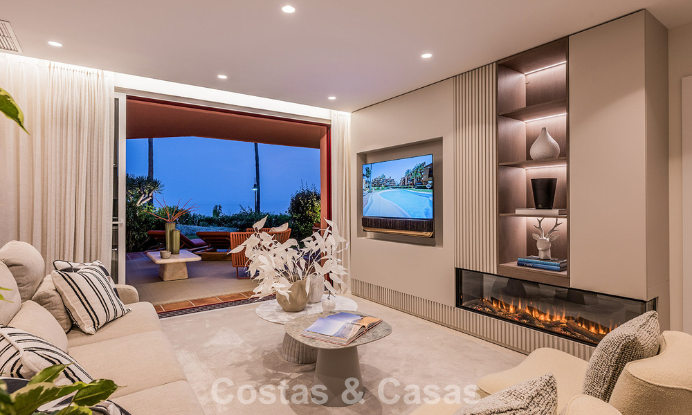 Apartamento reformado de alta calidad y vistas abiertas al mar en venta, en primera línea de playa entre Marbella y Estepona 783446