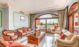 Ático dúplex espacioso con piscina en venta en una urbanización con campo de golf cerca de Guadalmina Baja, Marbella - Estepona 783535 