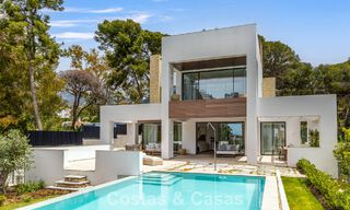 Villa contemporánea en venta a un paso de la playa y todos los servicios en Marbella ciudad 783511 