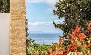 Villa contemporánea en venta a un paso de la playa y todos los servicios en Marbella ciudad 783512 