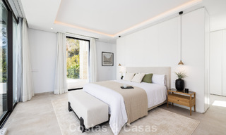 Villa contemporánea en venta a un paso de la playa y todos los servicios en Marbella ciudad 783523 