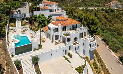 Lujosa villa mediterránea en venta en las colinas de Nueva Andalucía, Marbella 783225