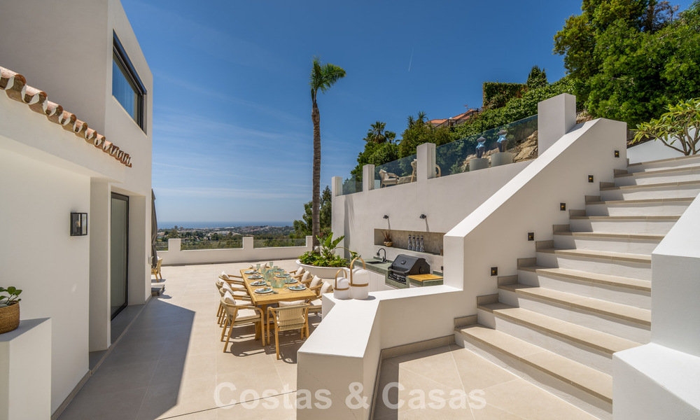 Lujosa villa mediterránea en venta en las colinas de Nueva Andalucía, Marbella 783231