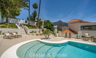Lujosa villa mediterránea en venta en las colinas de Nueva Andalucía, Marbella 783237 