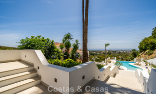 Lujosa villa mediterránea en venta en las colinas de Nueva Andalucía, Marbella 783239 