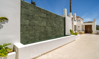 Lujosa villa mediterránea en venta en las colinas de Nueva Andalucía, Marbella 783241 