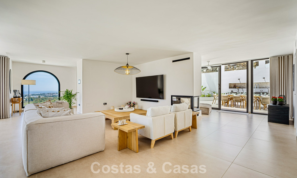 Lujosa villa mediterránea en venta en las colinas de Nueva Andalucía, Marbella 783245