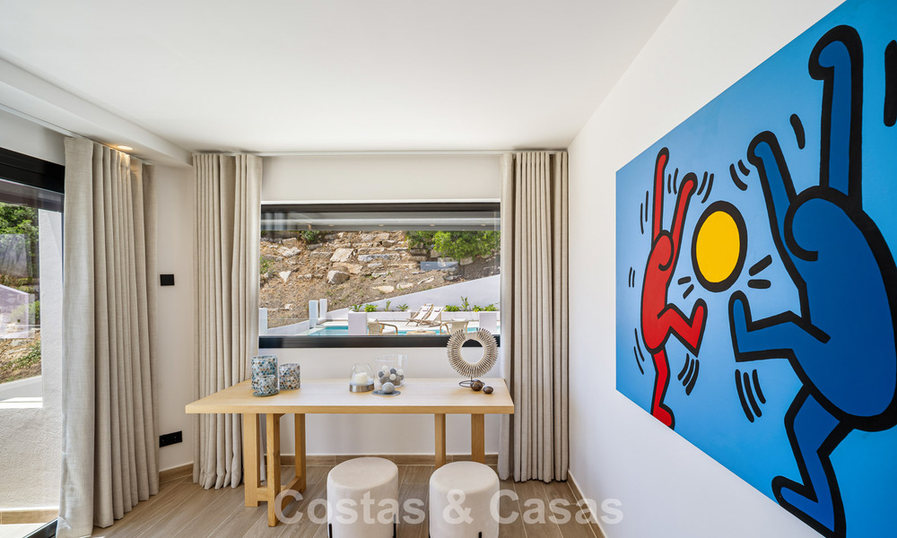 Lujosa villa mediterránea en venta en las colinas de Nueva Andalucía, Marbella 783258