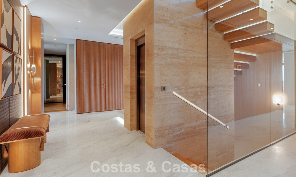 Vivienda de diseño de alta gama, lista para entrar a vivir, en un complejo tipo resort de lujo en la Milla de Oro de Marbella 782745