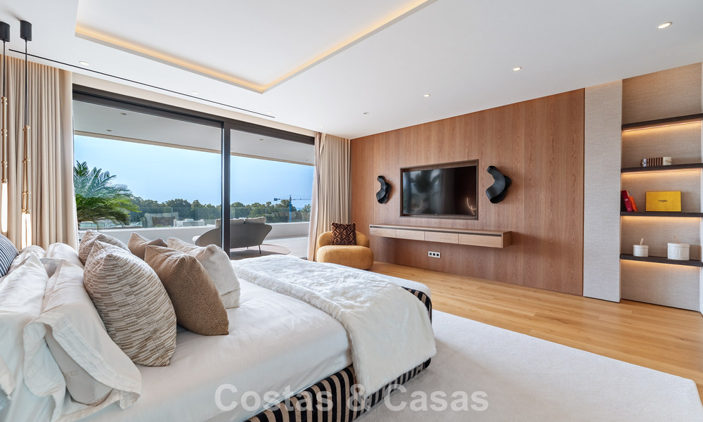Vivienda de diseño de alta gama, lista para entrar a vivir, en un complejo tipo resort de lujo en la Milla de Oro de Marbella 782755