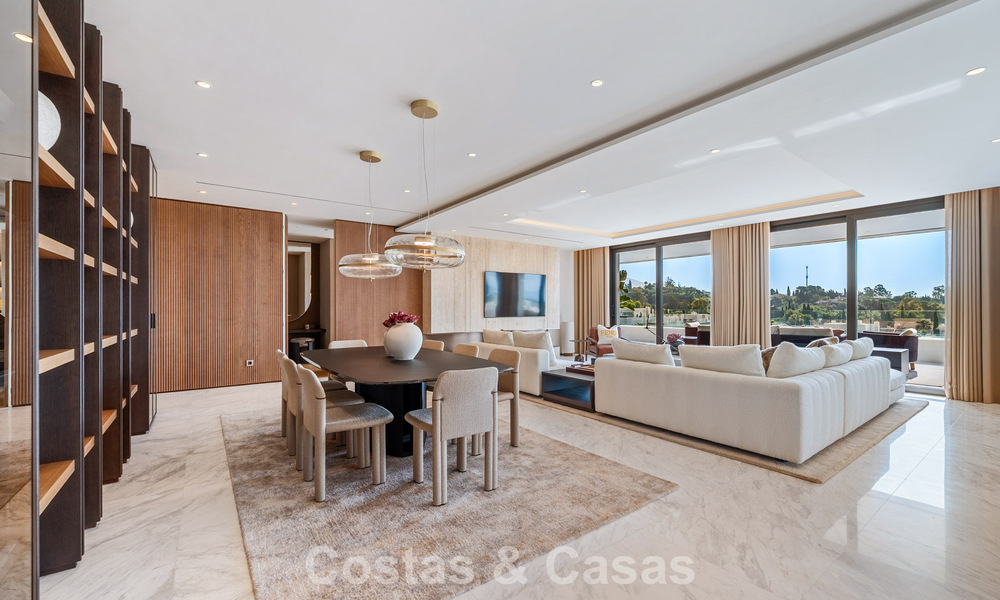 Vivienda de diseño de alta gama, lista para entrar a vivir, en un complejo tipo resort de lujo en la Milla de Oro de Marbella 782757