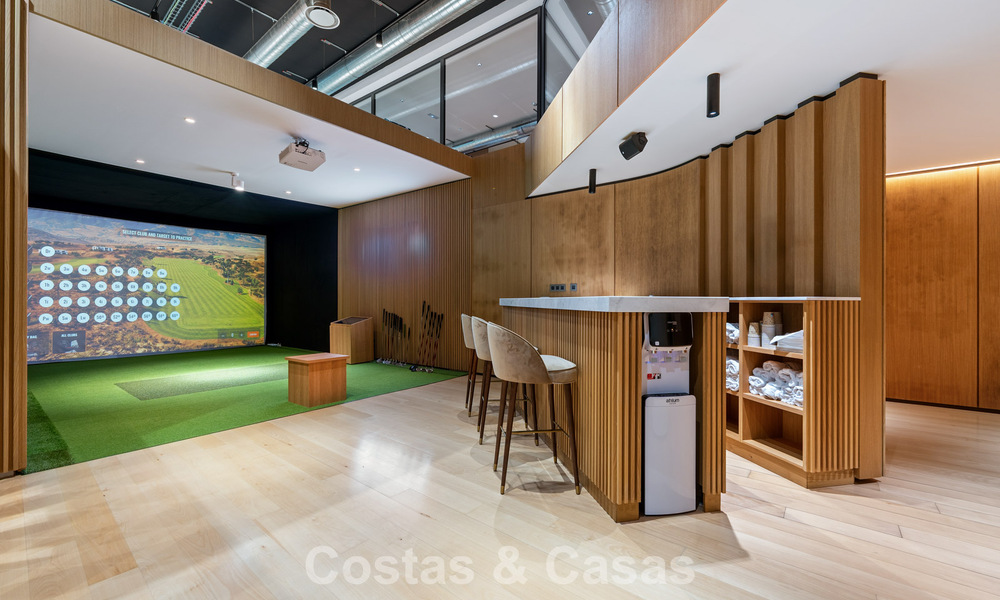 Vivienda de diseño de alta gama, lista para entrar a vivir, en un complejo tipo resort de lujo en la Milla de Oro de Marbella 782768