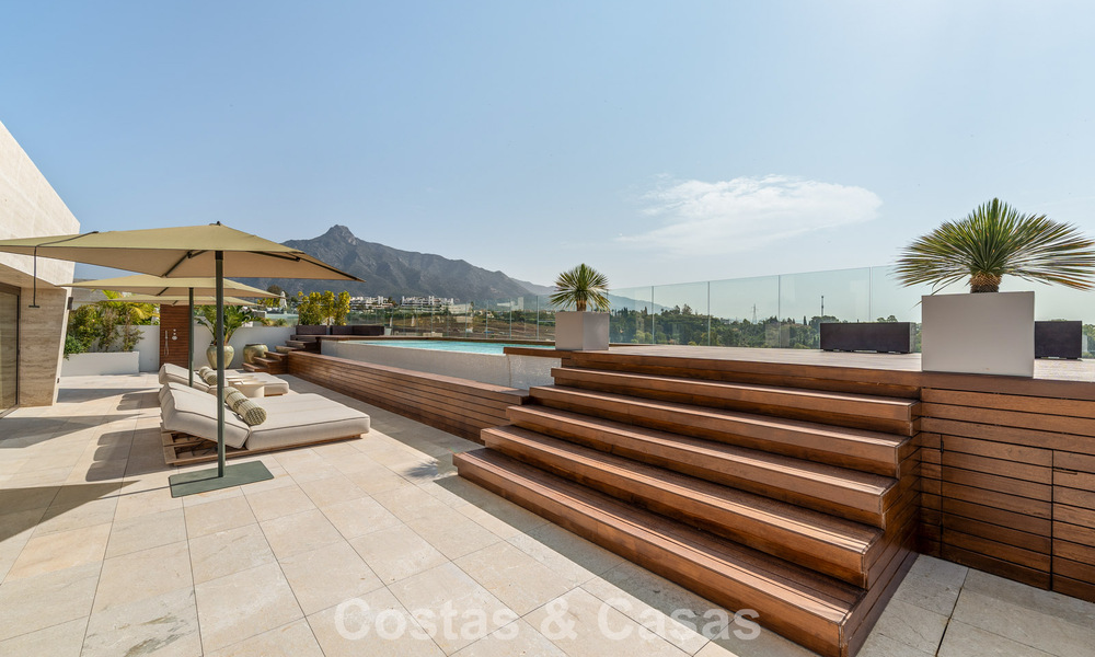 Vivienda de diseño de alta gama, lista para entrar a vivir, en un complejo tipo resort de lujo en la Milla de Oro de Marbella 782776