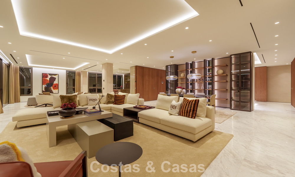 Vivienda de diseño de alta gama, lista para entrar a vivir, en un complejo tipo resort de lujo en la Milla de Oro de Marbella 782795