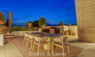 Vivienda de diseño de alta gama, lista para entrar a vivir, en un complejo tipo resort de lujo en la Milla de Oro de Marbella 782797 