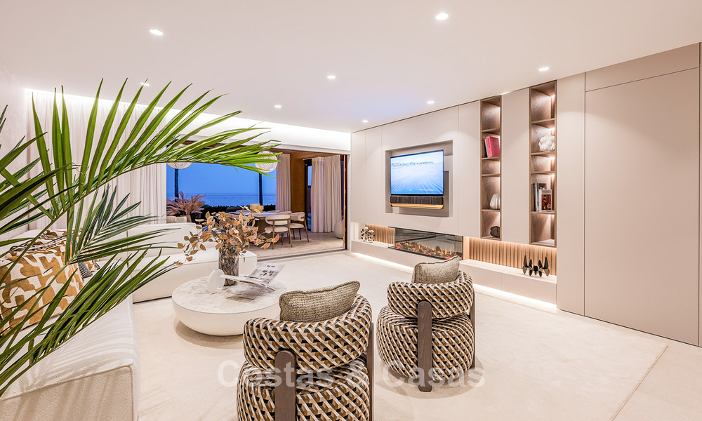 Apartamento modernizado de alta calidad en primera línea de playa con vistas al mar, jardín y piscina privados, Marbella - Estepona 782605