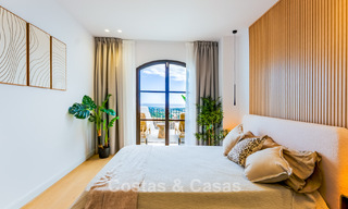 Espaciosa casa adosada de 3 dormitorios, lista para entrar a vivir, con vistas al golf y al mar en venta en Marbella - Benahavís 782980 