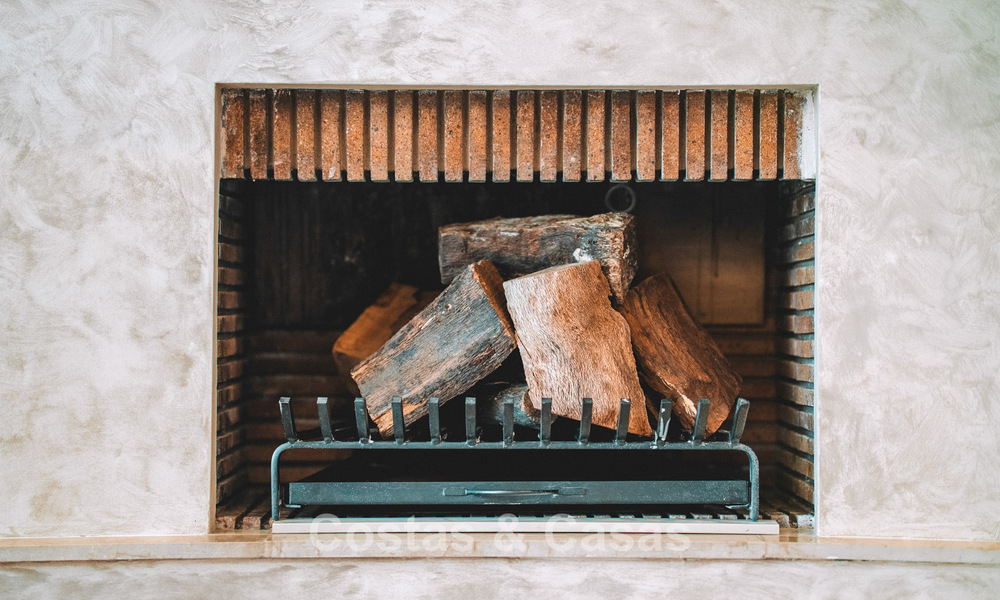 Espaciosa casa adosada de 3 dormitorios, lista para entrar a vivir, con vistas al golf y al mar en venta en Marbella - Benahavís 782998