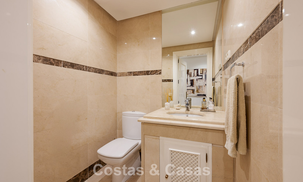 Excepcional ático dúplex en venta, a un paso de Puerto Banús en Nueva Andalucía, Marbella 783039