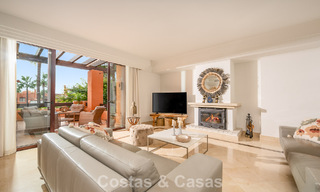 Excepcional ático dúplex en venta, a un paso de Puerto Banús en Nueva Andalucía, Marbella 783074 