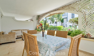 Apartamento en planta baja en venta en un complejo en primera línea de playa en la Nueva Milla de Oro, Marbella - Estepona 783696 