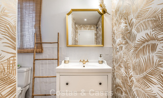 Espaciosa villa familiar con piscina privada y vistas panorámicas, enclavada en las colinas de Estepona 783725 