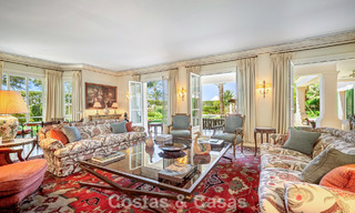 Villa clásica de lujo mediterránea en venta a un paso de la playa en Los Monteros, al este del centro de Marbella 783752 