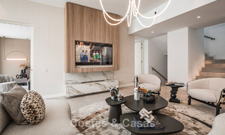 Elegante villa moderna de 5 dormitorios en venta en la Nueva Milla de Oro, entre Marbella y Estepona 783786 