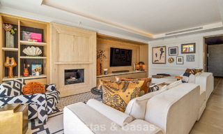 Ático dúplex de lujo con un interior galardonado en venta en Los Flamingos Golf Resort en Benahavís - Marbella 782830 
