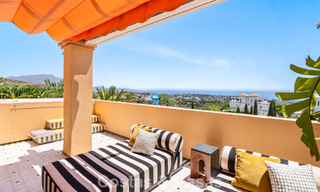 Ático dúplex de lujo con un interior galardonado en venta en Los Flamingos Golf Resort en Benahavís - Marbella 782859 