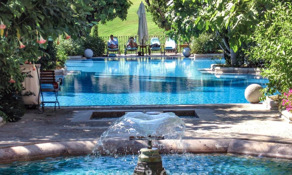Ático dúplex de lujo con un interior galardonado en venta en Los Flamingos Golf Resort en Benahavís - Marbella 782882