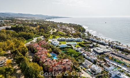 Apartamento moderno, con impresionantes vistas al mar, en venta a pocos pasos de la playa en la Milla de Oro de Marbella 783798