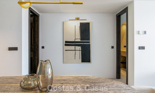 Apartamento moderno, con impresionantes vistas al mar, en venta a pocos pasos de la playa en la Milla de Oro de Marbella 783804 