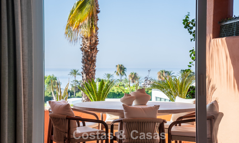 Apartamento moderno, con impresionantes vistas al mar, en venta a pocos pasos de la playa en la Milla de Oro de Marbella 783812