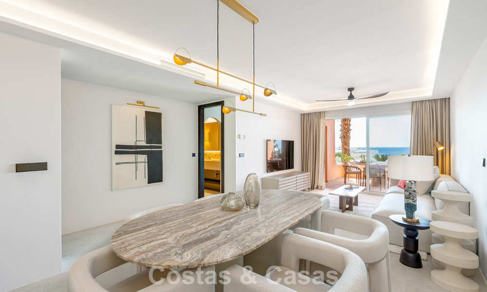 Apartamento moderno, con impresionantes vistas al mar, en venta a pocos pasos de la playa en la Milla de Oro de Marbella 783818