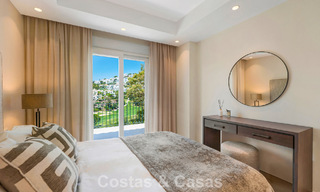 Preciosa casa adosada reformada en venta en una urbanización cerrada en La Quinta, Marbella - Benahavís 783843 