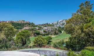Preciosa casa adosada reformada en venta en una urbanización cerrada en La Quinta, Marbella - Benahavís 783845 