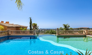 ¡Oportunidad! Ático de lujo de 3 dormitorios con vistas panorámicas al mar en venta en el Valle del Golf de Nueva Andalucía, Marbella 783312 